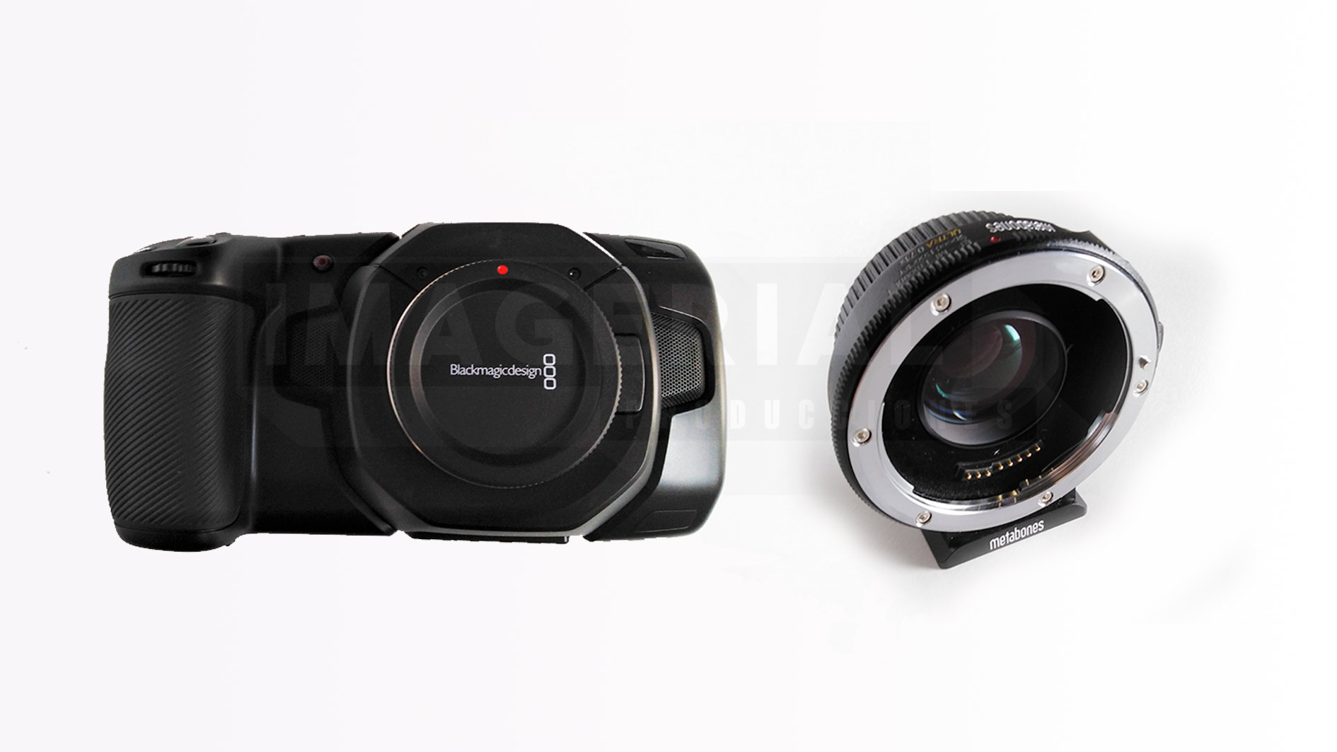 PACK CÁMARA 1: BLACKMAGIC CINEMA POCKET BMPCC 4K + METABONES SPEED BOOSTER ULTRA EF LENS A MICRO CUATRO TERCIOS 0.71X. ALQUILER MADRID CAPITAL.